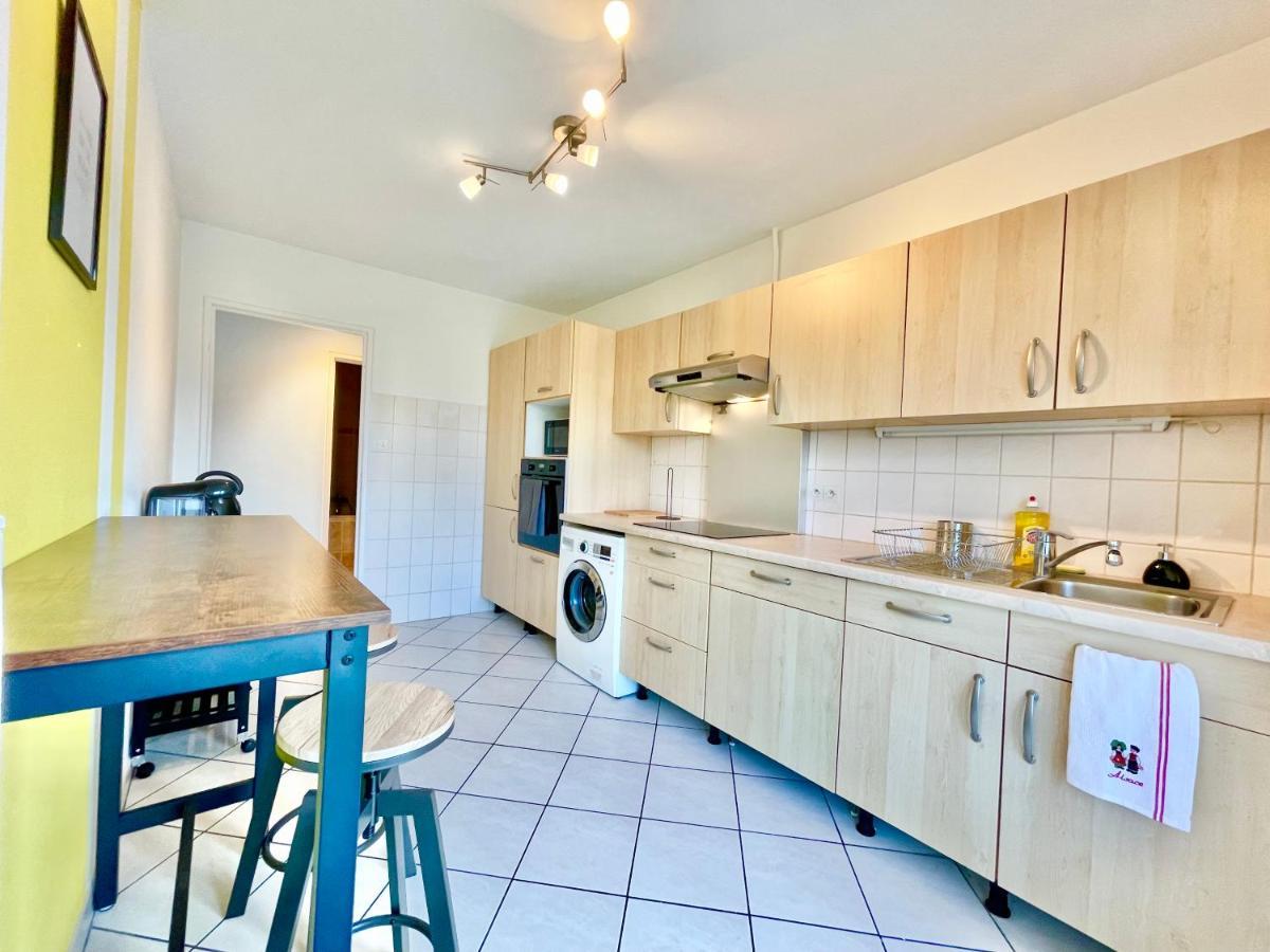 Apartamento Colmar - La Cigogne - Balcon - Vue Degagee - Netflix - Wifi Fibre - Parking Gratuit - Quartier Populaire Exterior foto